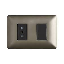 interruptor simple (9/12)+enchufe  10A 250V