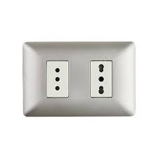 Enchufe simple 10A+enchufe simple bipaso 10/16A 250V